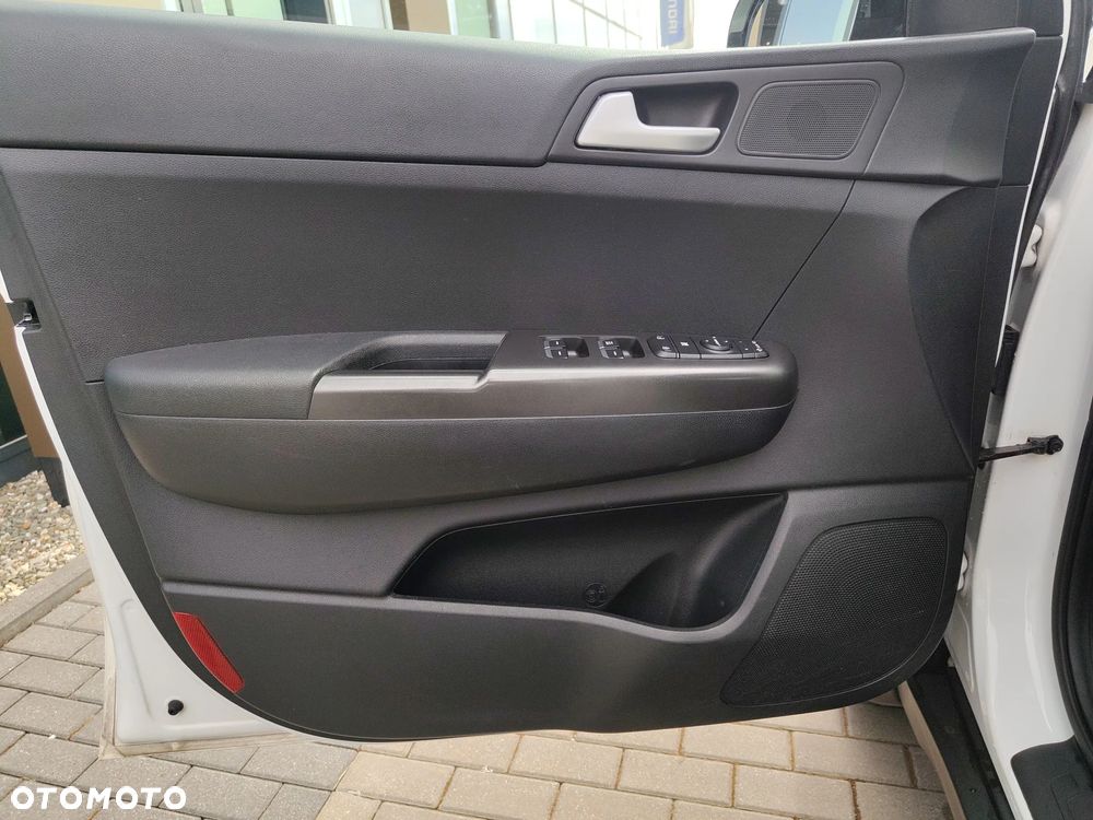 Kia Sportage 1.6 GDI M 2WD - 12