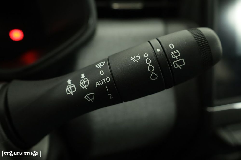 Renault Clio 1.0 TCe Evolution Bi-Fuel - 17