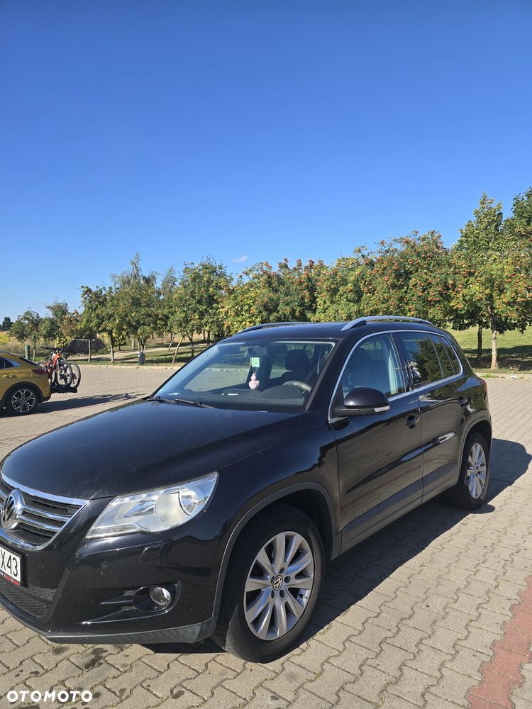 Volkswagen Tiguan - 2