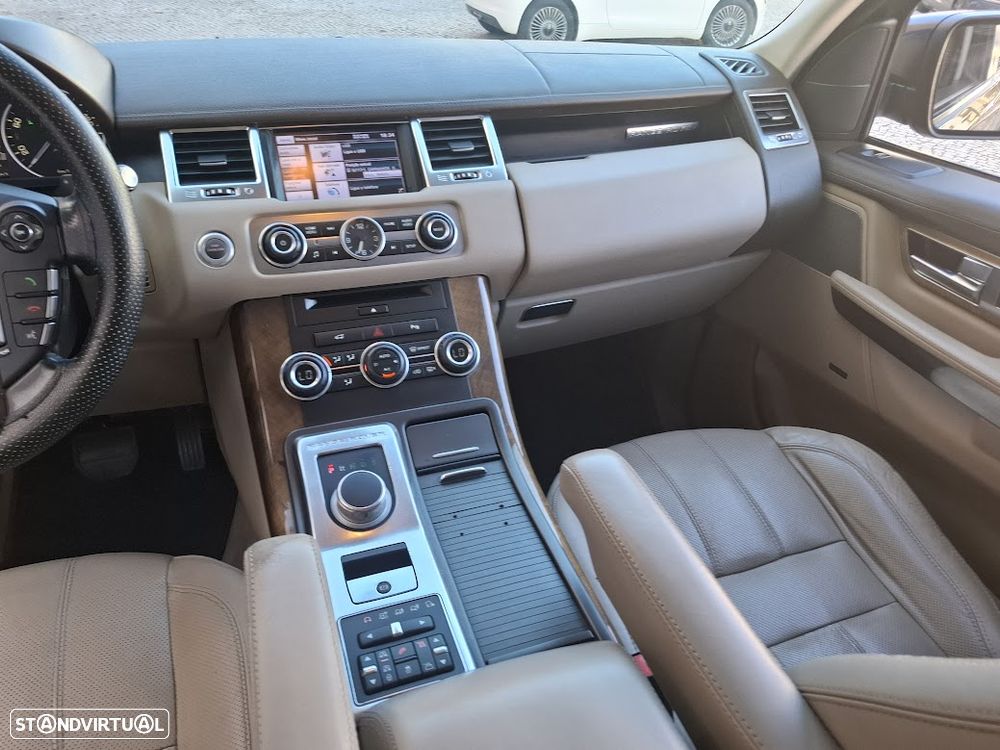 Land Rover Range Rover Sport 3.0 TDV6 HSE - 9