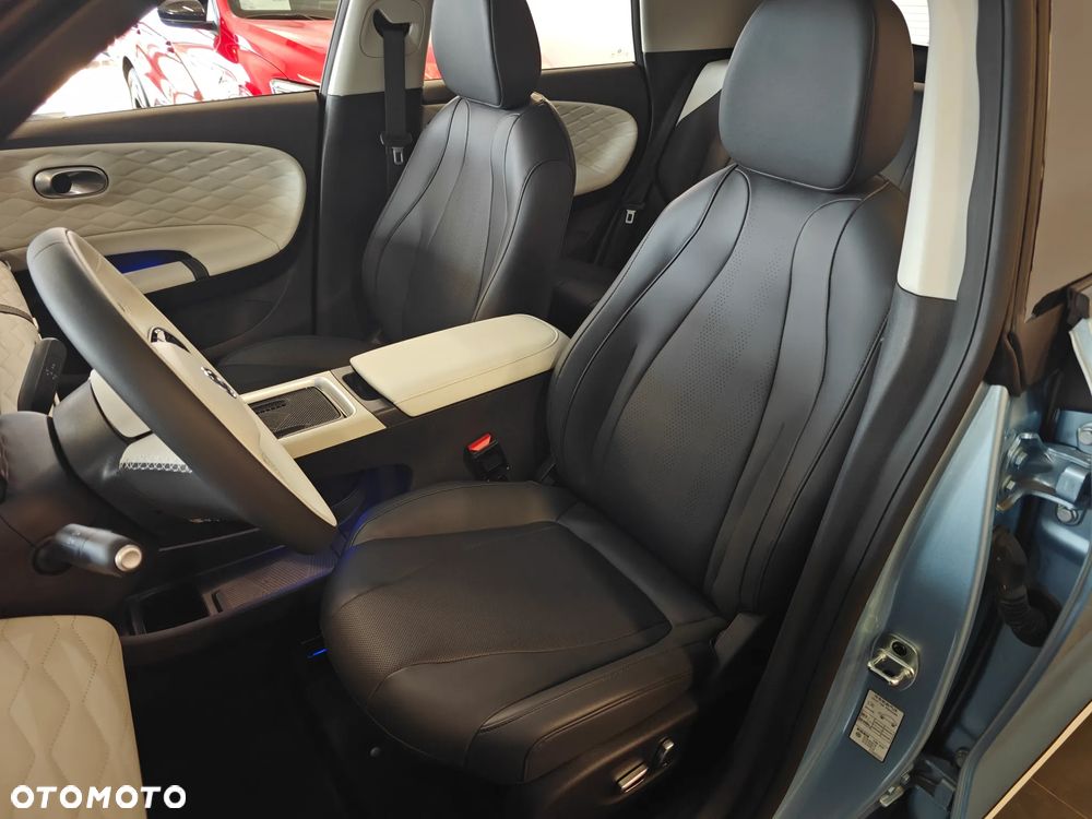 Dongfeng Box - 21