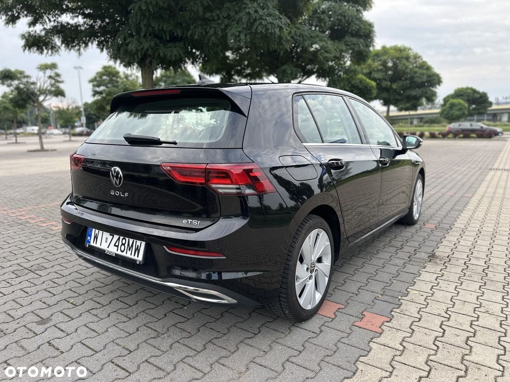 Volkswagen Golf 1.5 eTSI Style DSG - 6