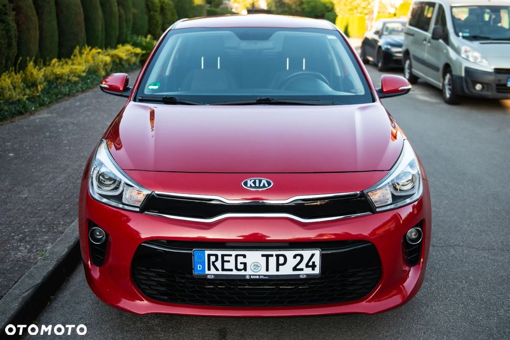 Kia Rio 1.2 Dream Team Edition - 2