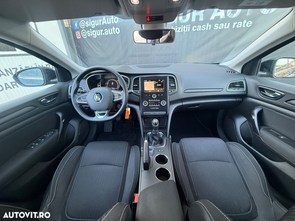 Renault Megane 1.5 dCI Privilege - 23