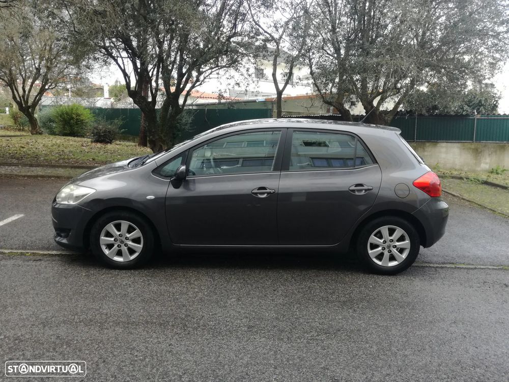 Toyota Auris 1.4 D-4D ACtive+AC - 4