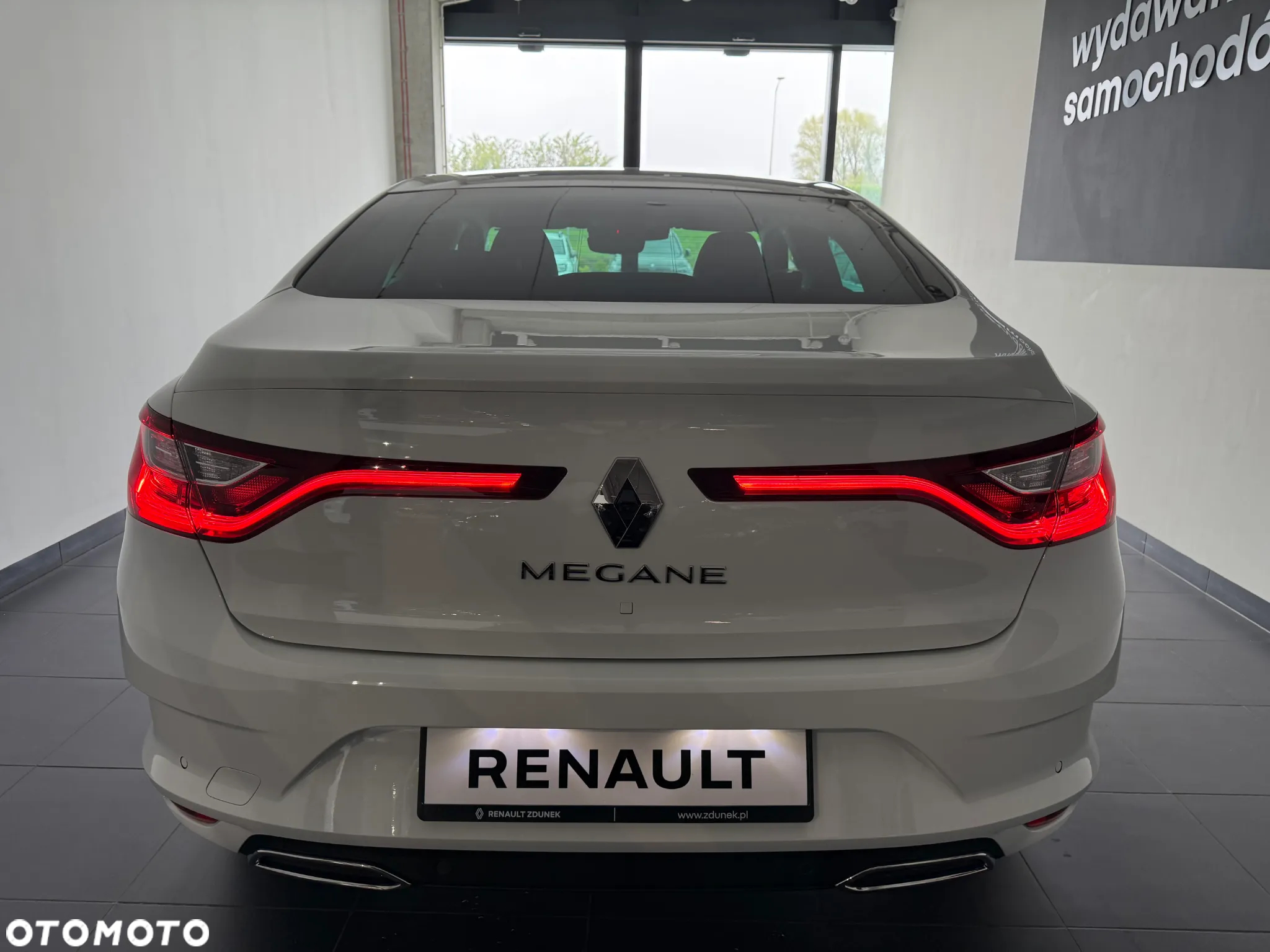 Renault Megane 1.3 TCe FAP Techno EDC - 29