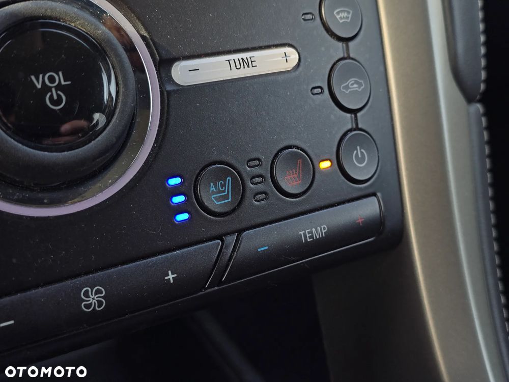 Ford Mondeo 2.0 TDCi PowerShift-Aut Allrad Vignale - 30