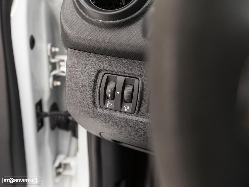 Renault Clio 1.5 dCi Zen - 14