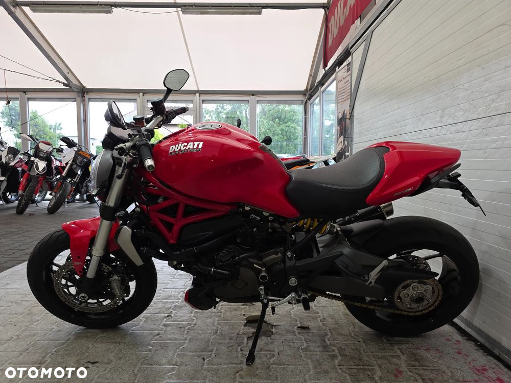 Ducati Monster - 7