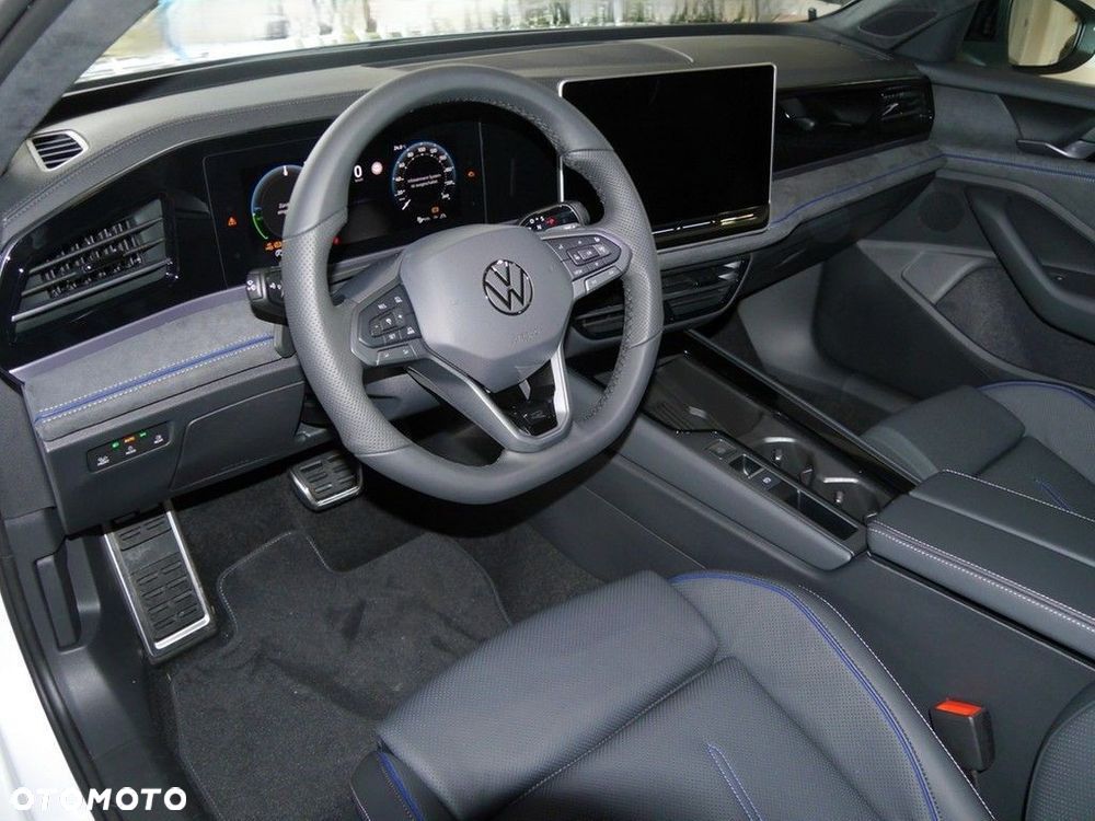 Volkswagen Passat 2.0 TSI 4Mot R-Line Plus DSG - 7