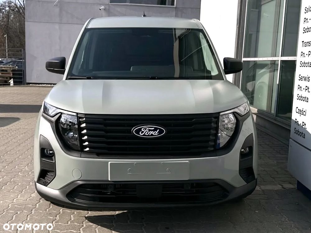 Ford Transit Courier - 2