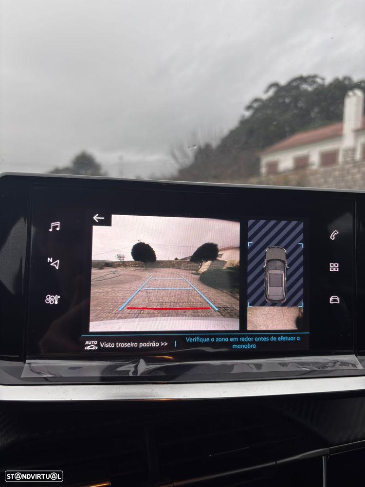 Peugeot e-2008 Active - 16