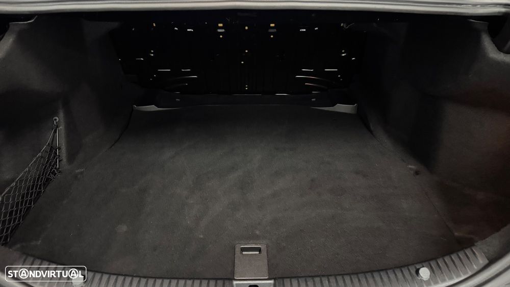 Mercedes-Benz C 200 BlueTEC Avantgarde - 35