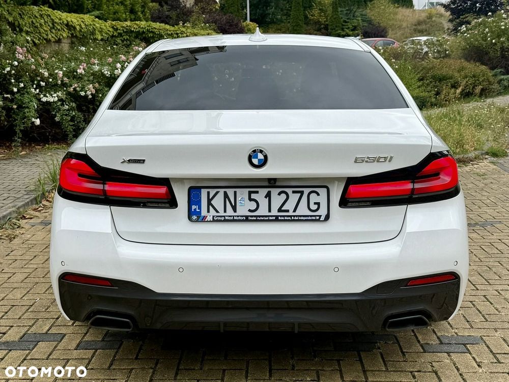 BMW Seria 5 530i xDrive M Sport sport - 13
