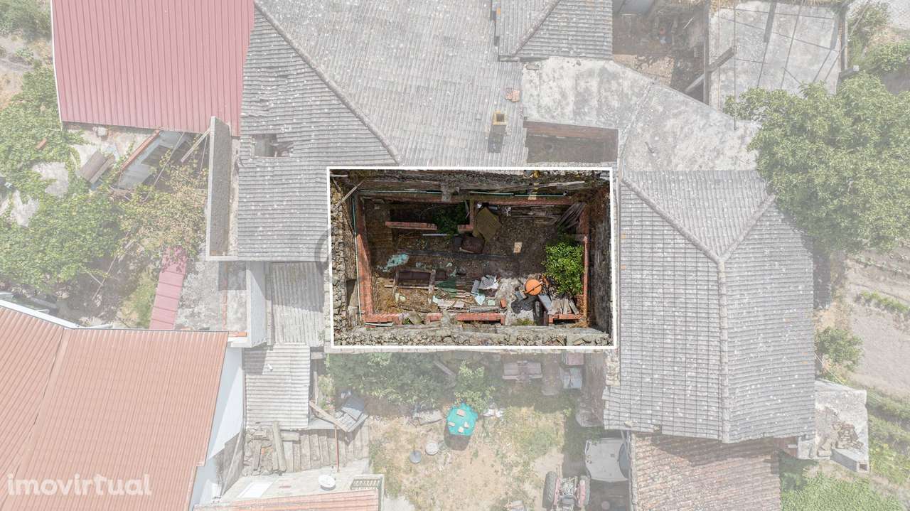 Ruína em Outeiro Seco - Chaves - Grande imagem: 4/17