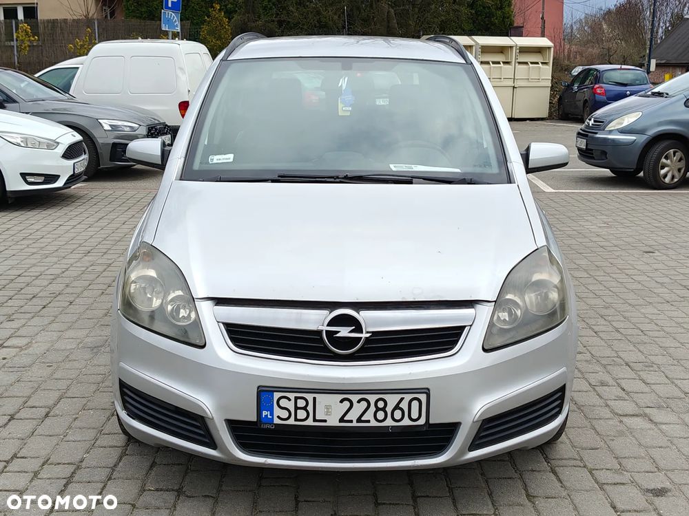 Opel Zafira 1.9 CDTI - 14