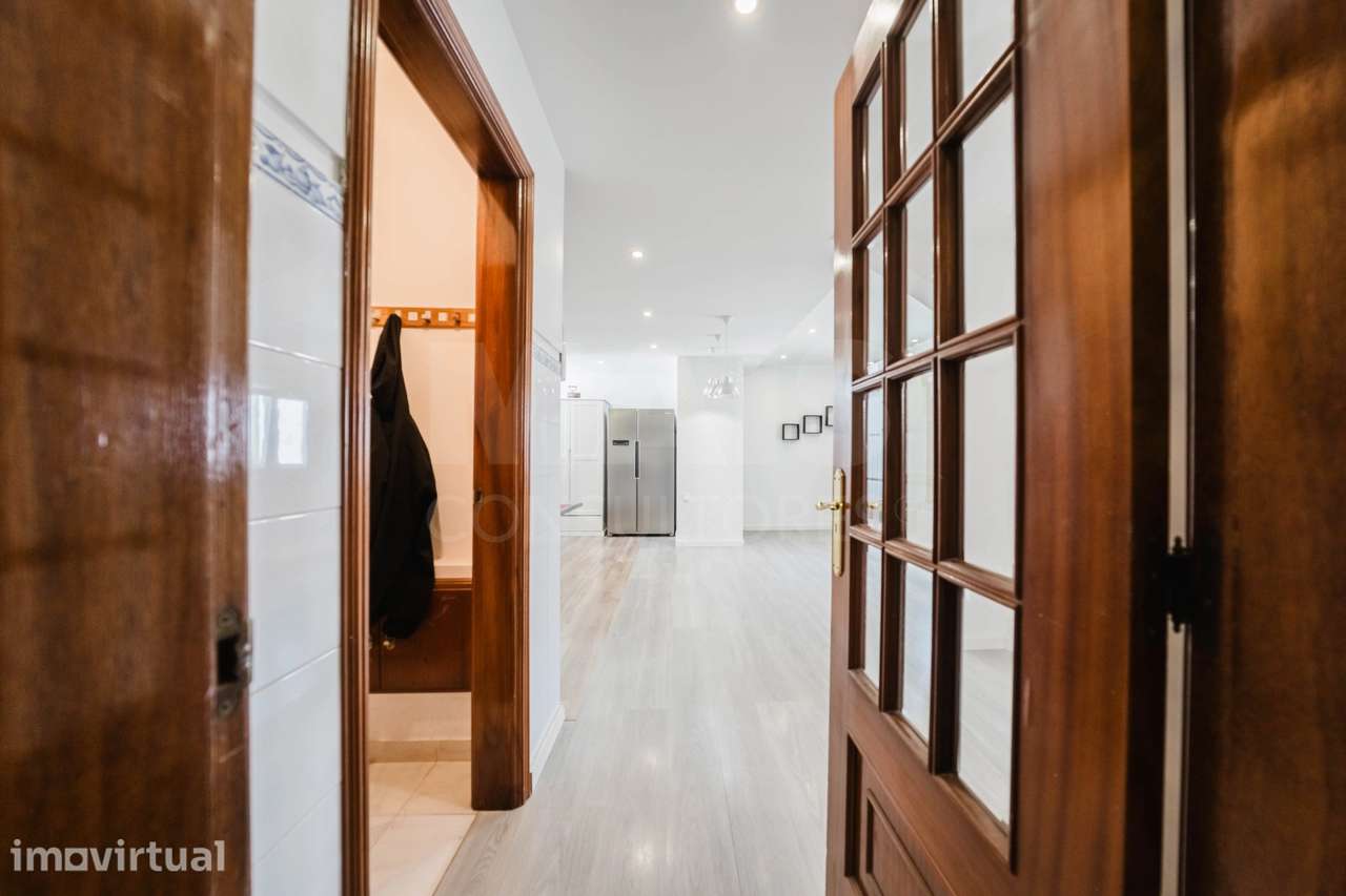 Apartamento T3 c/ terraço privado - Grande imagem: 3/28