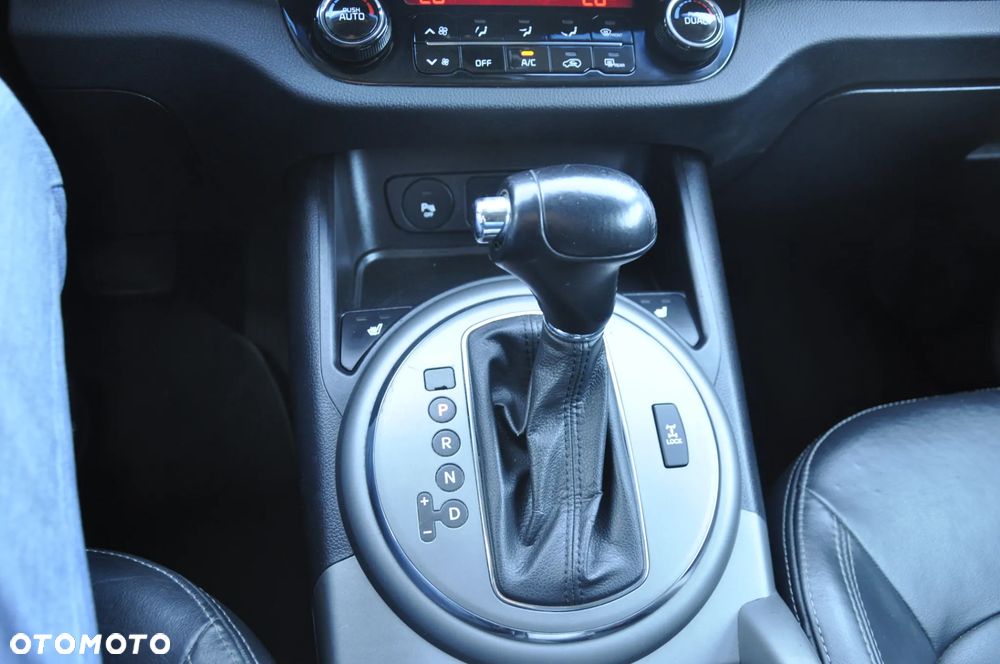 Kia Sportage 2.0 CRDI 184 AWD Platinum Edition - 19