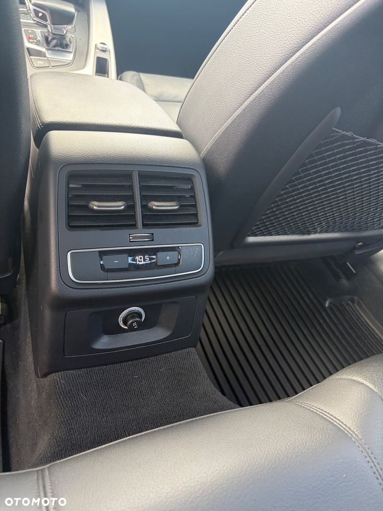 Audi A4 Limousine 2.0 TFSI ultra S tronic - 22