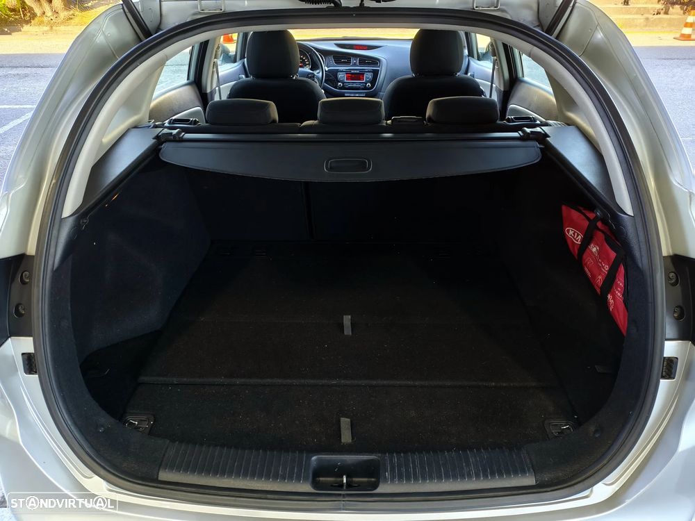 Kia Ceed SW 1.4 CRDi EX - 10