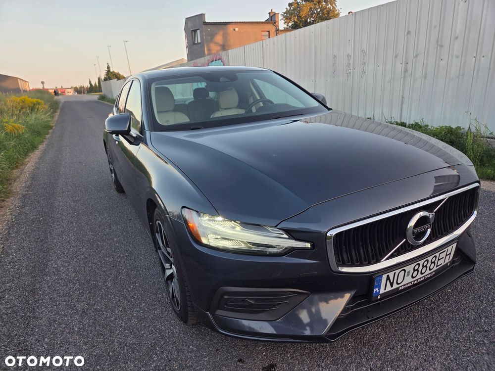 Volvo S60 T6 AWD R-Design - 4