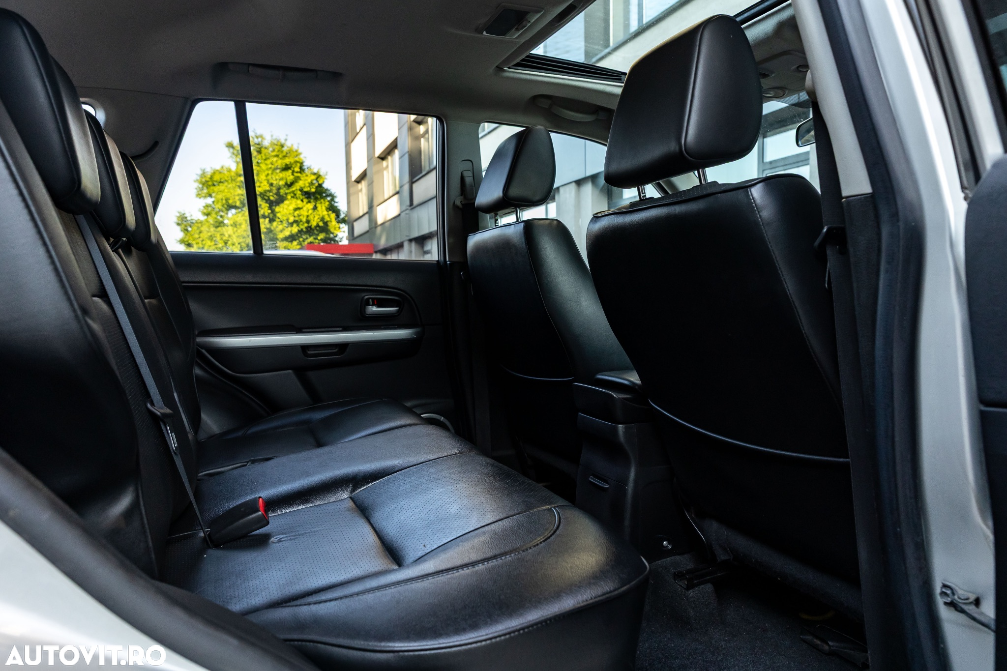 Suzuki Grand Vitara 1.9 DDiS Comfort - 22