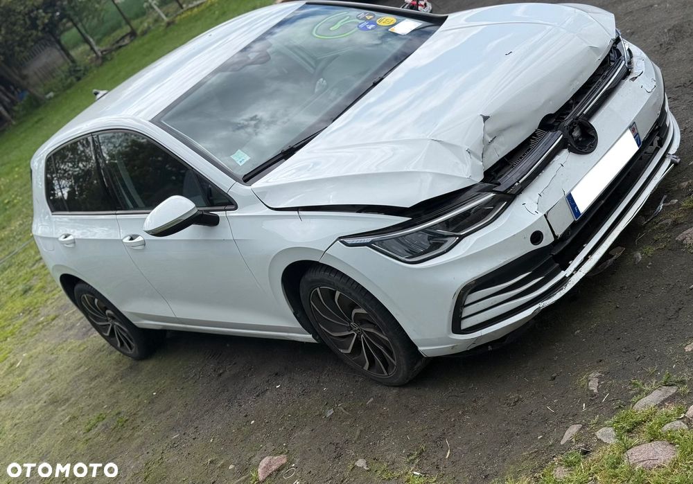 Volkswagen Golf - 5