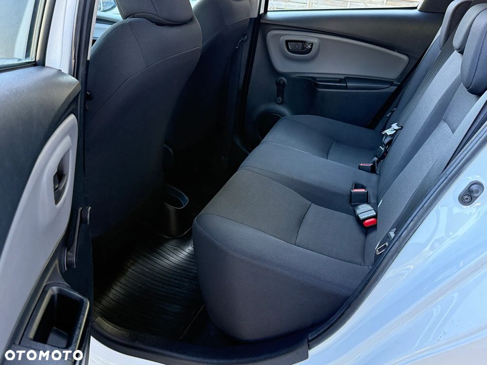 Toyota Yaris 1.0 Active - 13