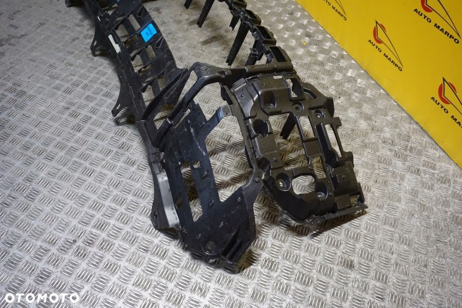 TOYOTA LAND CRUISER 250 2025 - Ślizg Mocowanie Zderzaka Stelaż Przód USA - 5