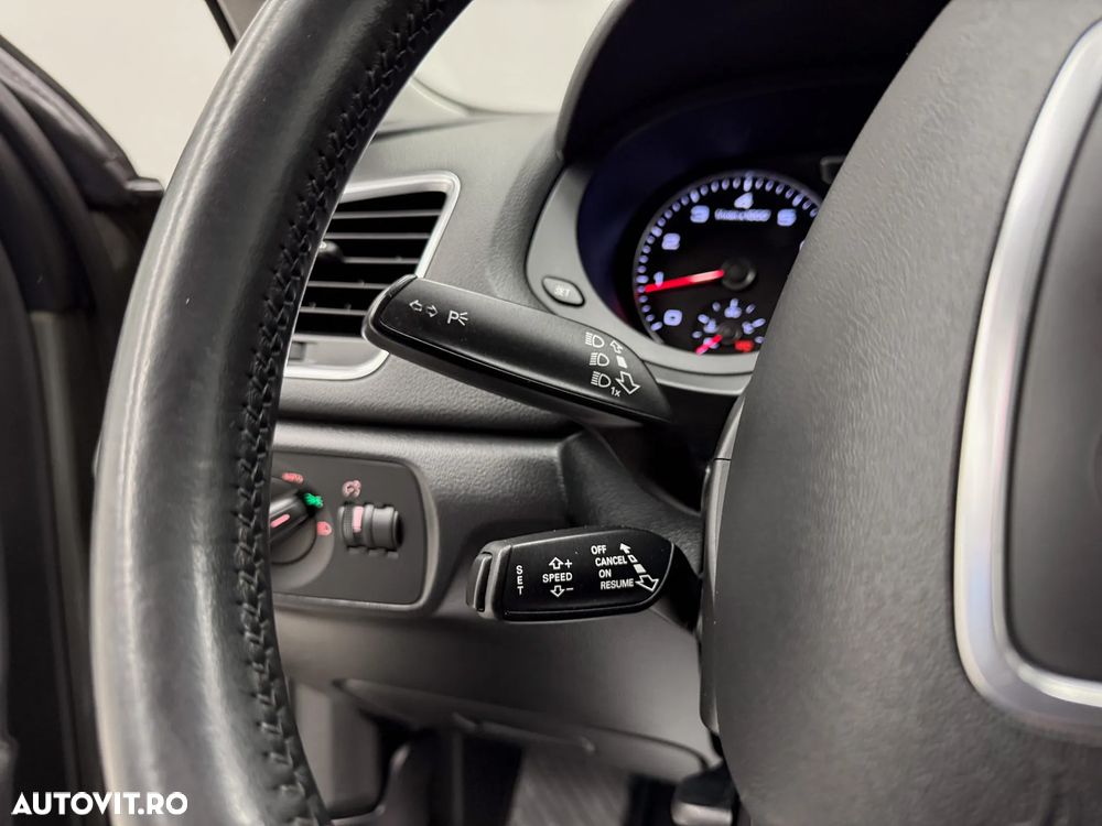 Audi Q3 1.4 TFSI ultra Design - 22