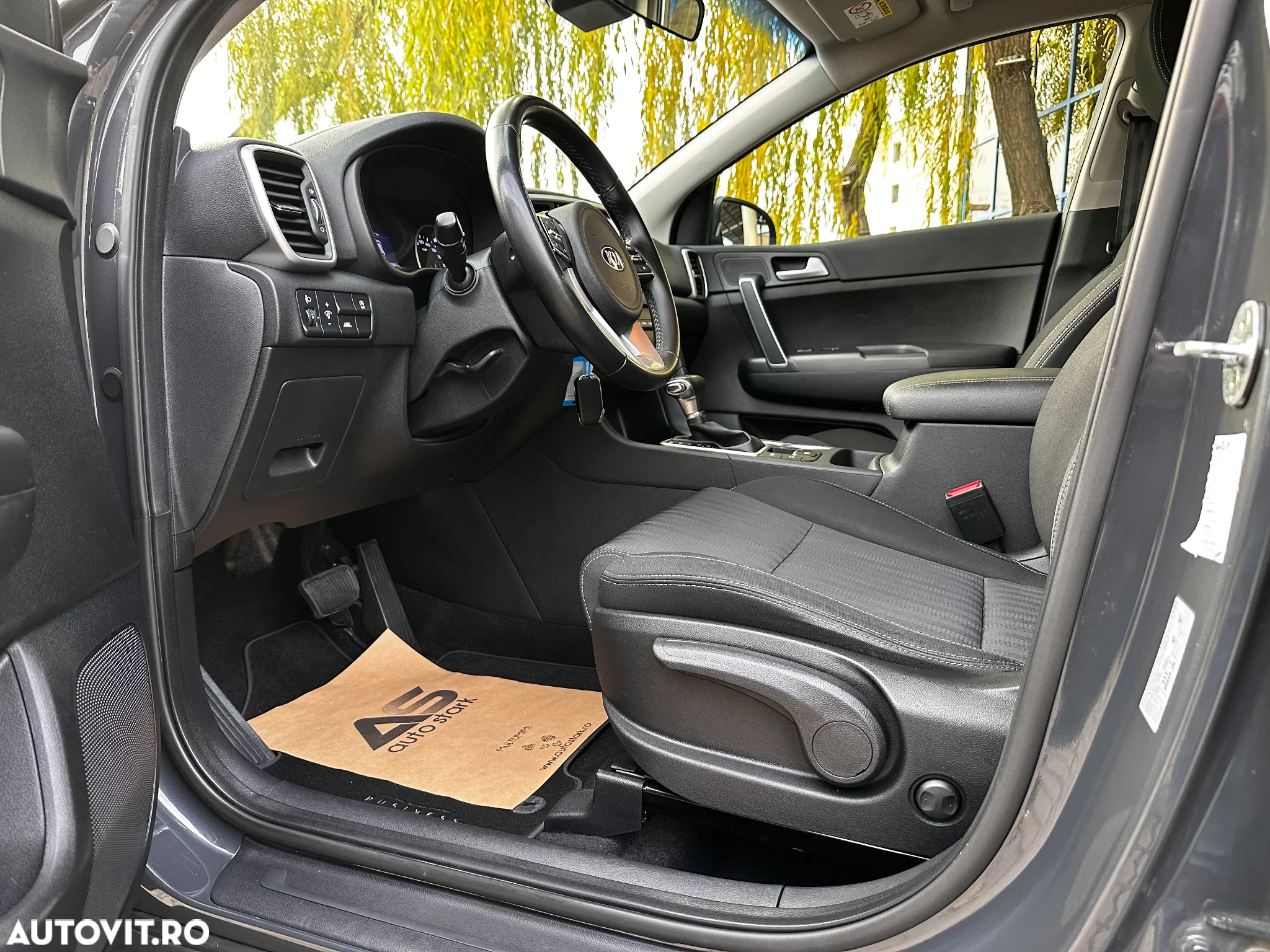 Kia Sportage 1.6 DSL MHEV 7DCT HP 4x2 Business Line - 15