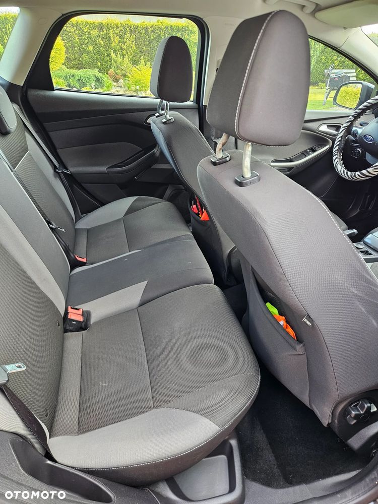 Ford Focus - 8