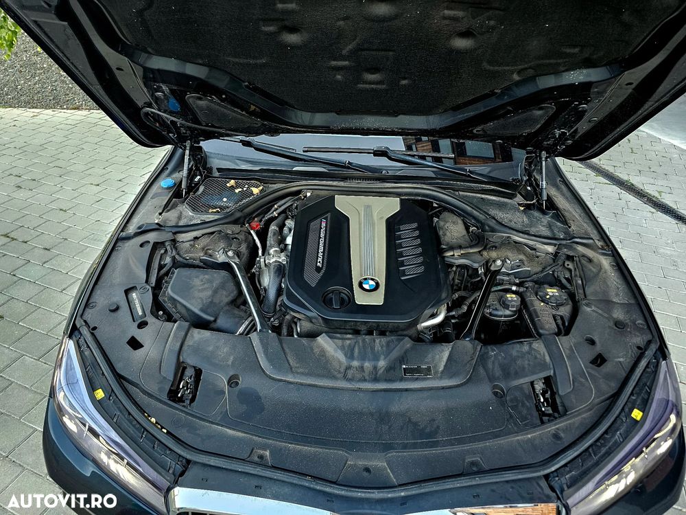 BMW Seria 7 750d xDrive - 40
