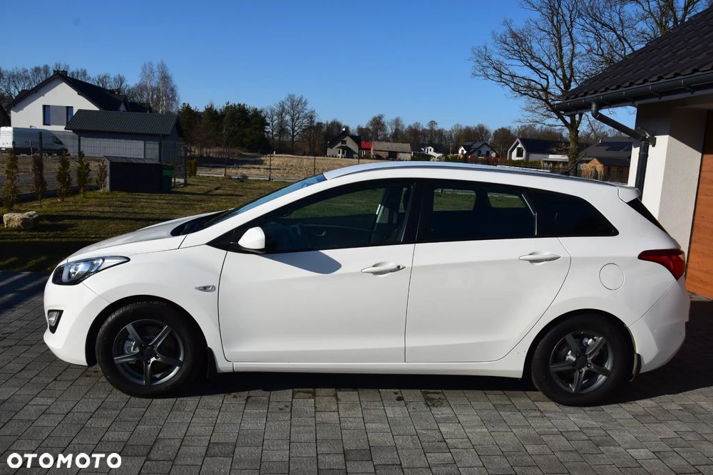 Hyundai i30 1.6 Classic + - 3