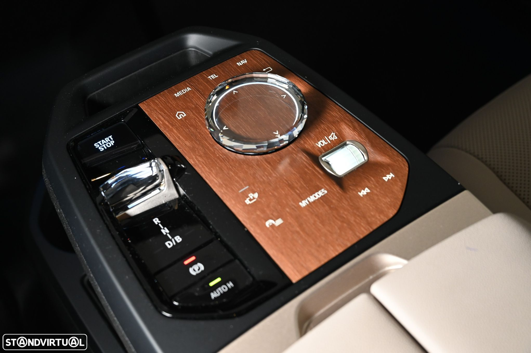 BMW iX xDrive 40 - 19