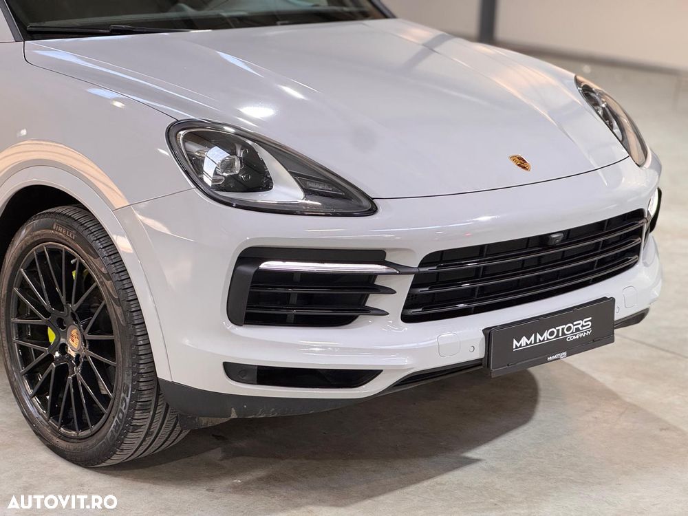 Porsche Cayenne E-Hybrid Tiptronic S - 24