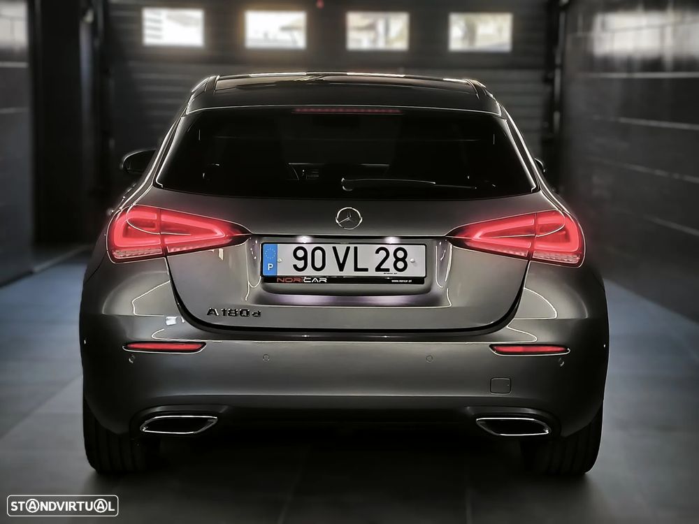 Mercedes-Benz A 180 d Progressive Aut. - 4