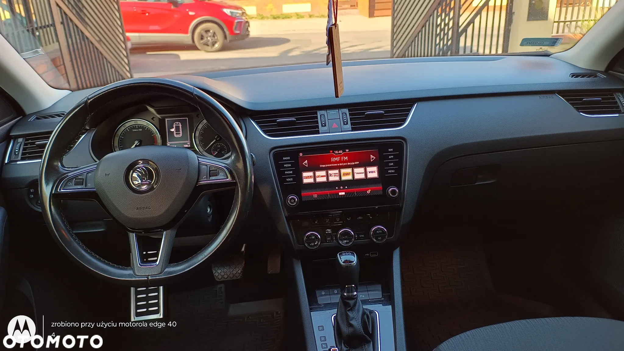 Skoda Octavia ver-1-8-tsi-ambition-dsg - 6