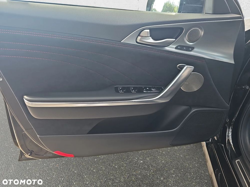 Kia Stinger 3.3 T-GDI V6 GT Prestige Line AWD - 11