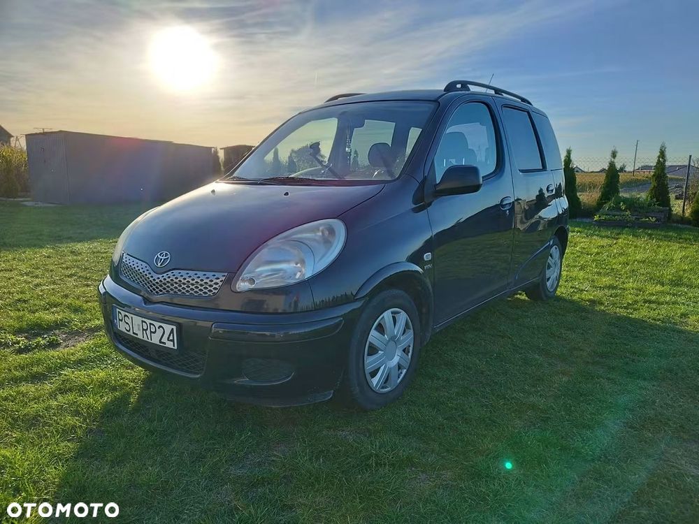 Toyota Yaris Verso