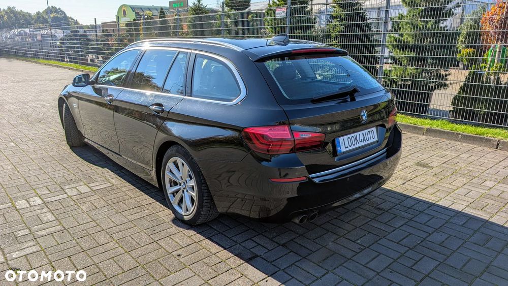 BMW Seria 5 520d Touring Luxury Line - 11
