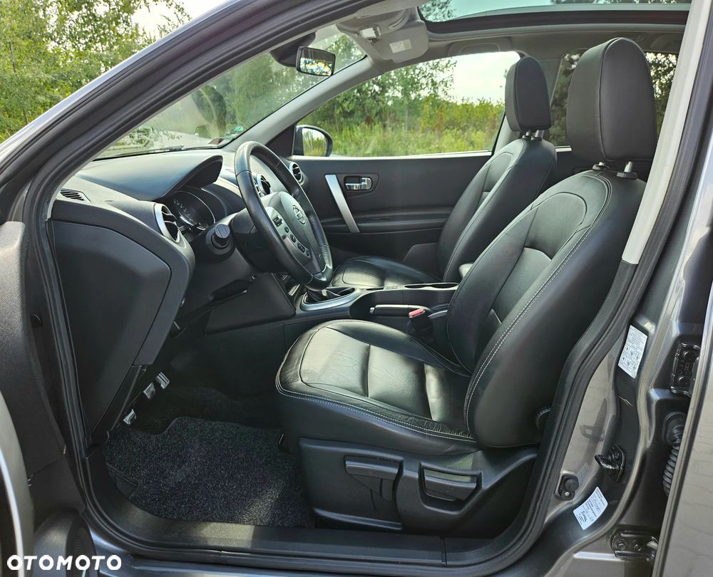 Nissan Qashqai 1.6 dCi N-Connecta - 16
