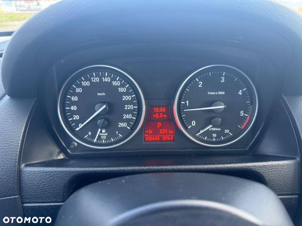 BMW X1 sDrive20d - 14