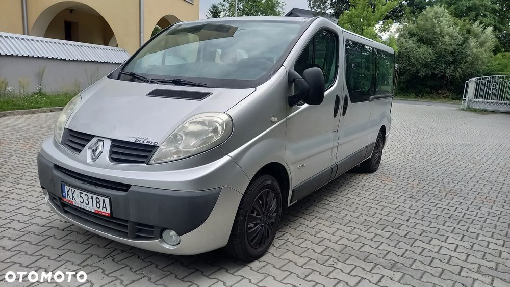 Renault Trafic 2.0 dCi 115 Passenger FAP L2H1 Expression - 2