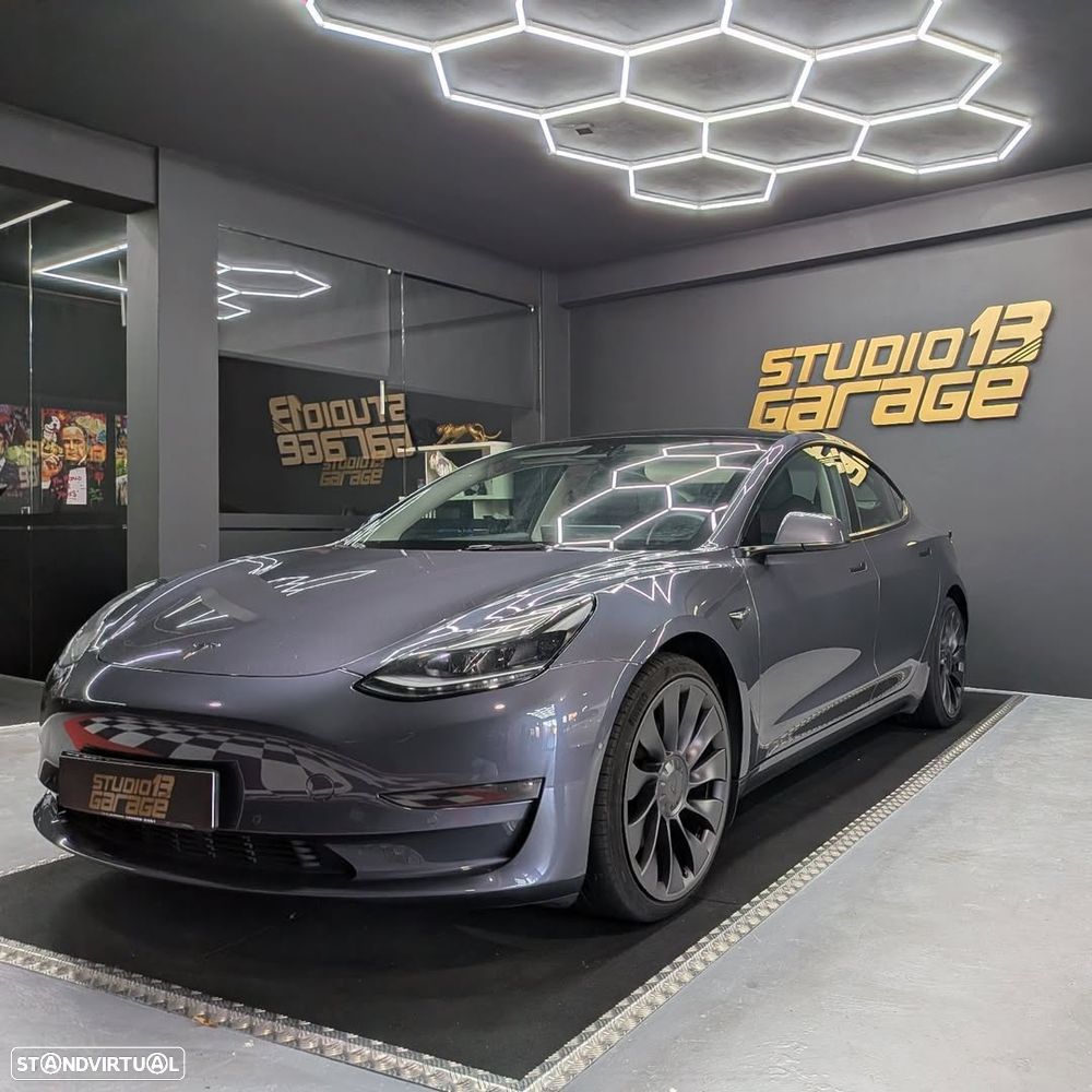 Tesla Model 3 Performance Dual Motor AWD - 11