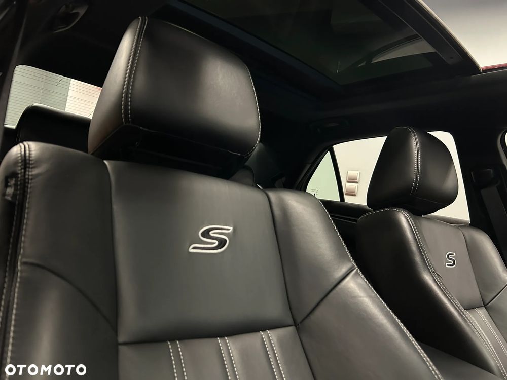 Chrysler 300s - 29