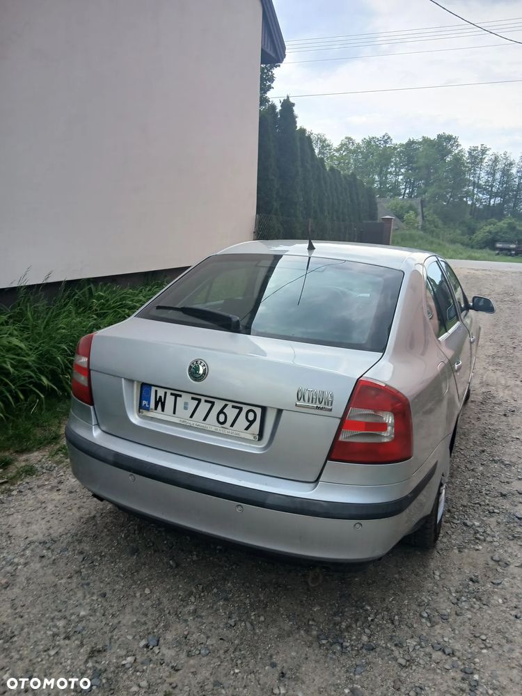 Skoda Octavia 1.6 Ambition - 2