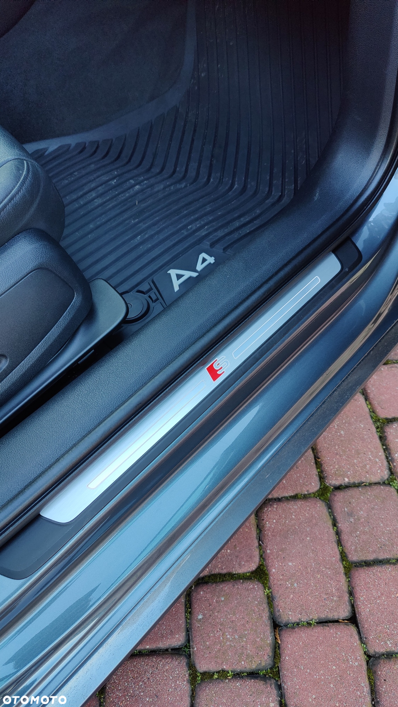 Audi A4 - 4