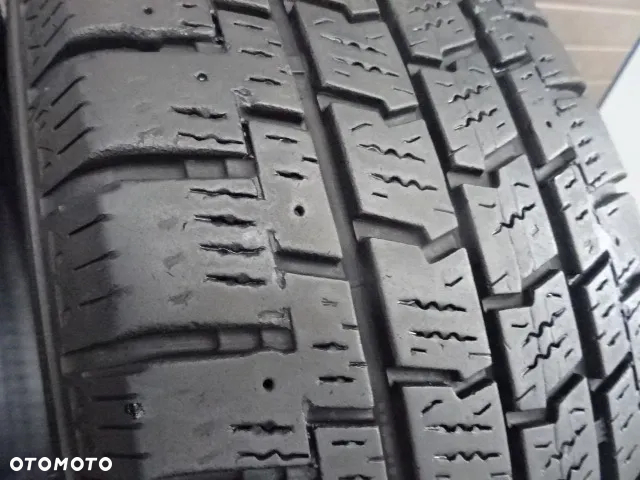 195/65/R16C 104/102T GOODYEAR CARGO ULTRA GRIP - 4