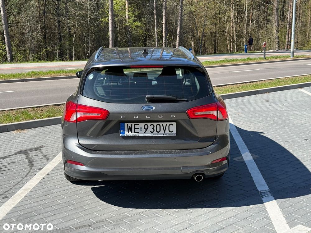 Ford Focus 1.5 TDCi Titanium - 6